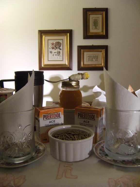 Elizabeth B&B Cagliari Rum bild