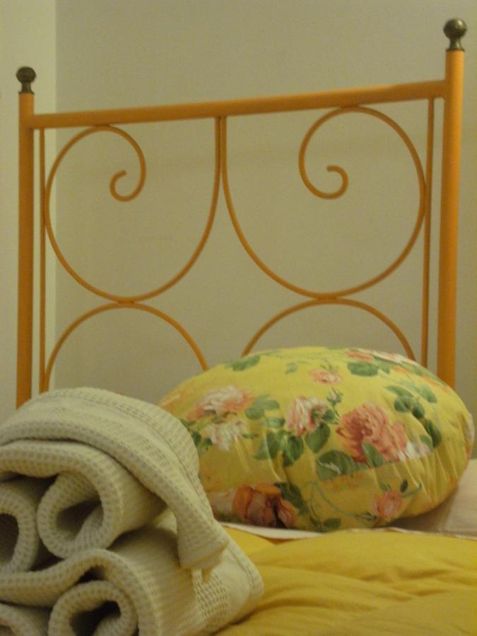 Elizabeth B&B Cagliari Rum bild
